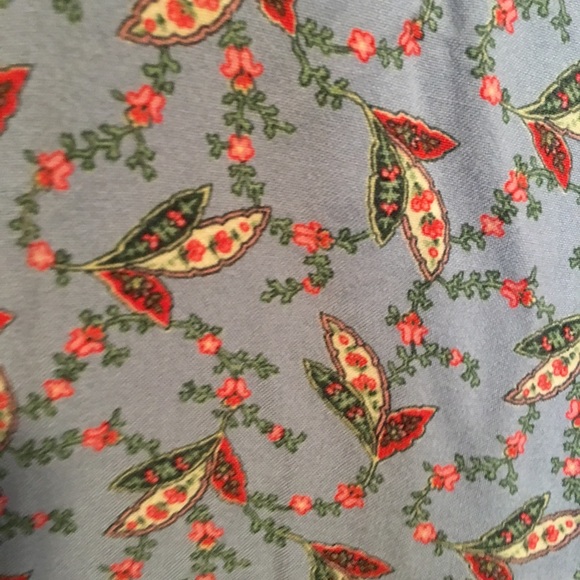 Vintage Looking Baby blue skirt - Picture 3 of 4